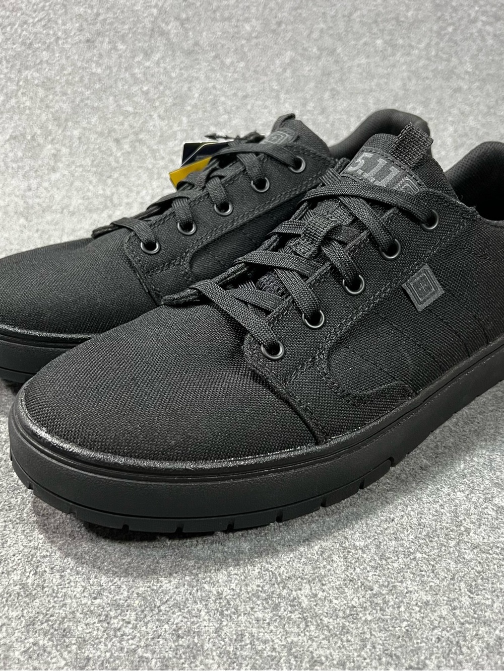 5.11 Tactical Men’ Size 11 Foley Low Sneakers 007 Triple Black-R Lightweight